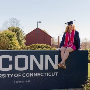 Meet your Posher, Julia